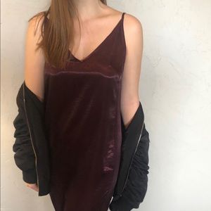 WORN ONCE - Topshop maroon midi dress